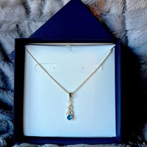 Vintage Sterling Silver Aquamarine Celtic Weave Pendant with 18 in chain